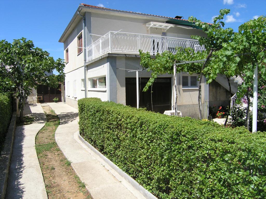 Apartman Vera Krk Town Zewnętrze zdjęcie